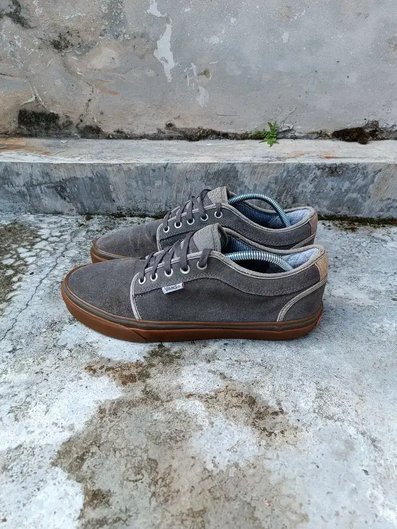 SEPATU SIZE 42,5 27,5 CM - VANS CHUKKA SKATEBOARDING || BEKAS ORIGINAL