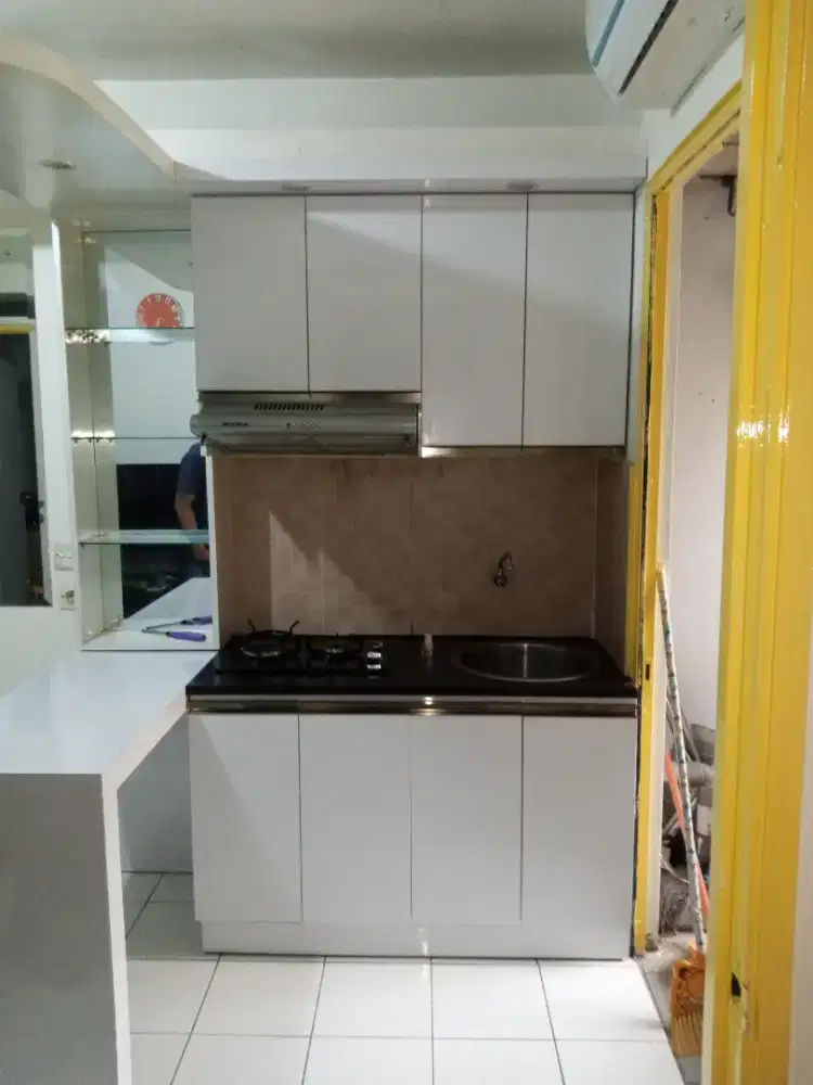 Kitchen Set HPL Putih & Service