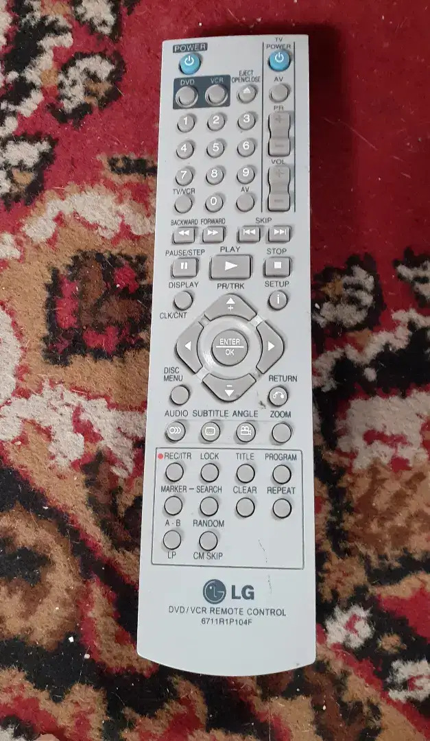 REMOTE 'LG' DVD/VCR/REMOTE CONTROL 6711R1P104F