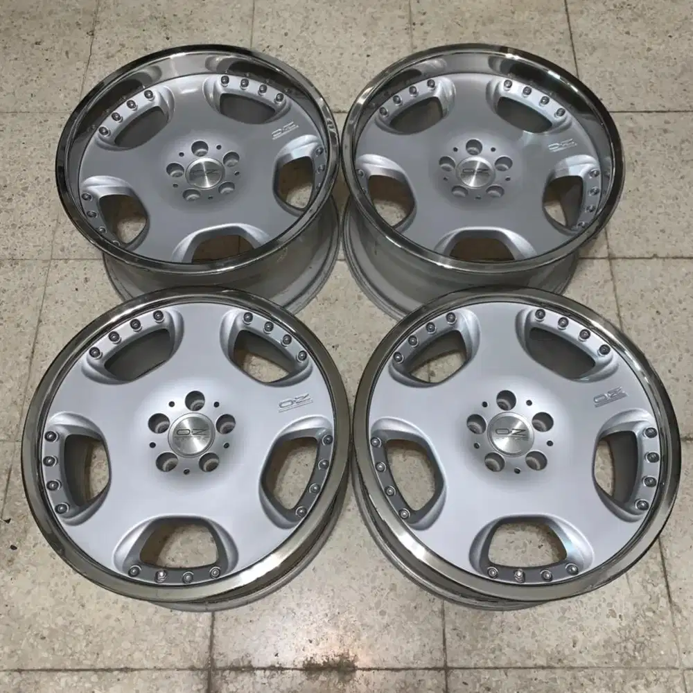 Italy OZ Opera Ring 19 5x114 5x112 Velg Ori Original Itali R19