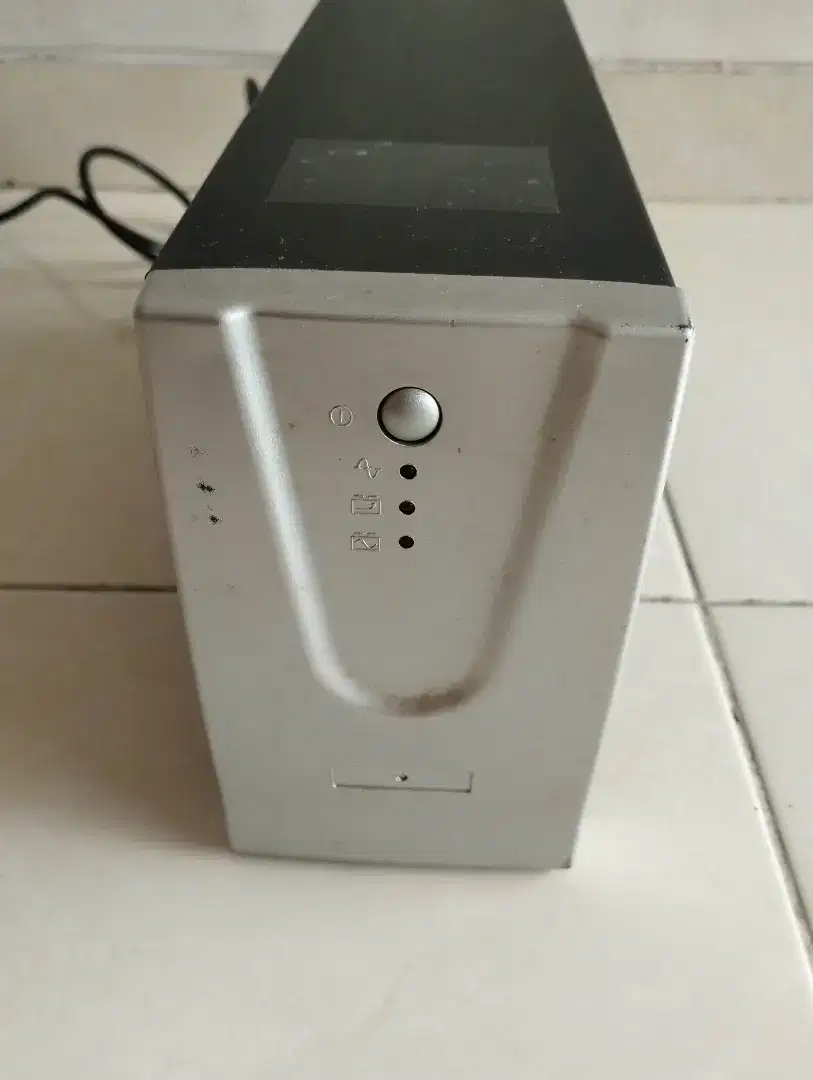 UPS Prolink Model PC600