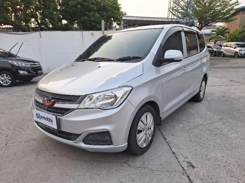 DP Rendah - Wuling Confero 1.5 Bensin-MT 2020 (TRA)