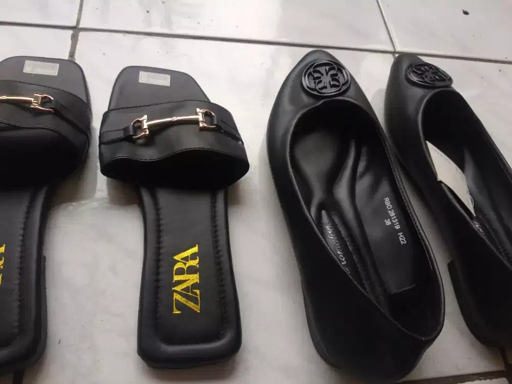 Sendal merk Zara dan sepatu Yongki Komaladi