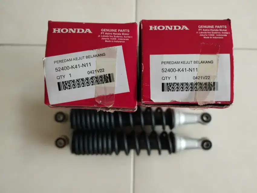 Shockbreaker Belakang Peredam Kejut Motor Supra X 125