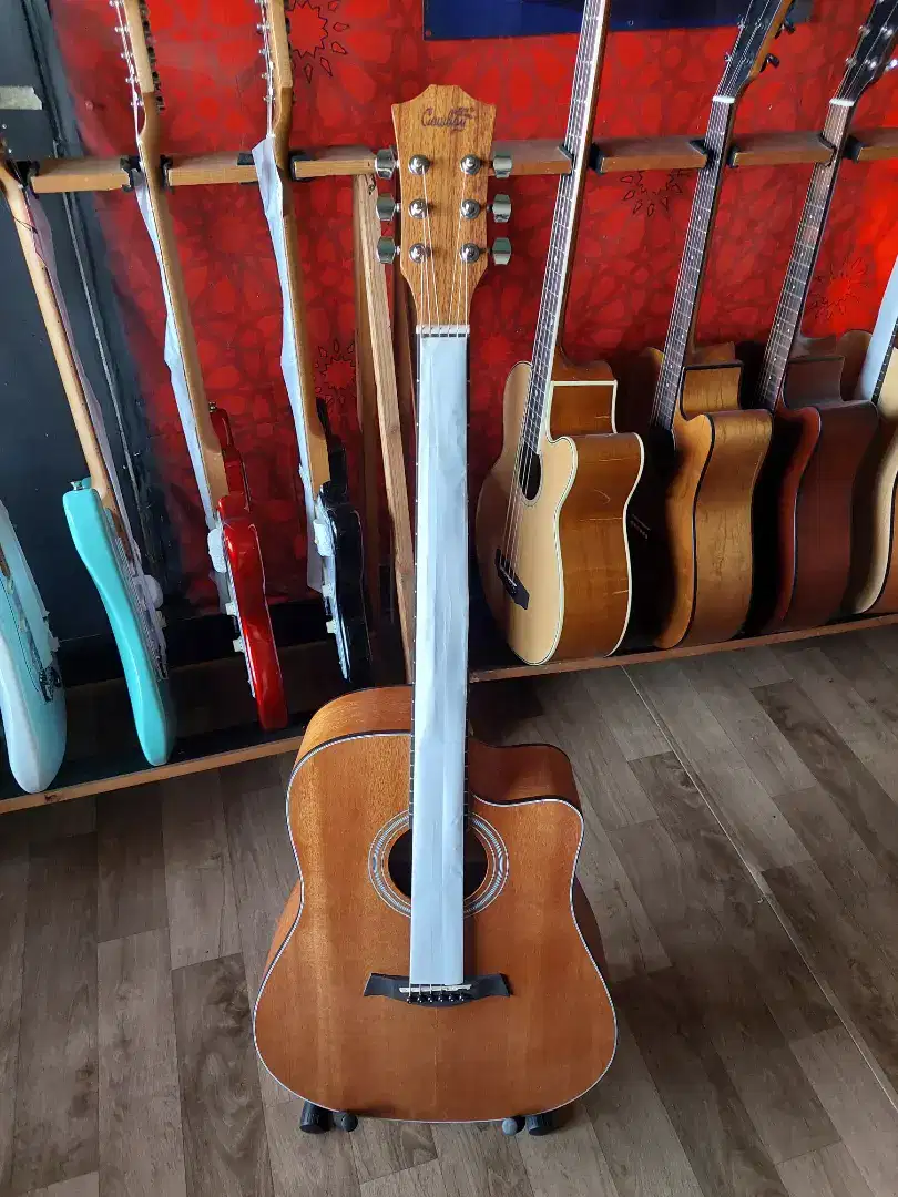 Gitar akustik original murah