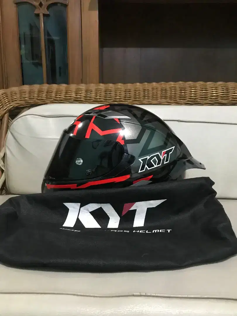 Helm KYT Falcon Faster Red