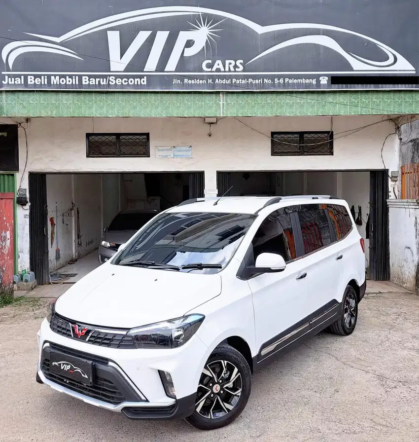 Dp 20 JT! Allnew Wuling Confero S 1.5L Lux+ MT 2023 Like New! Vipcars