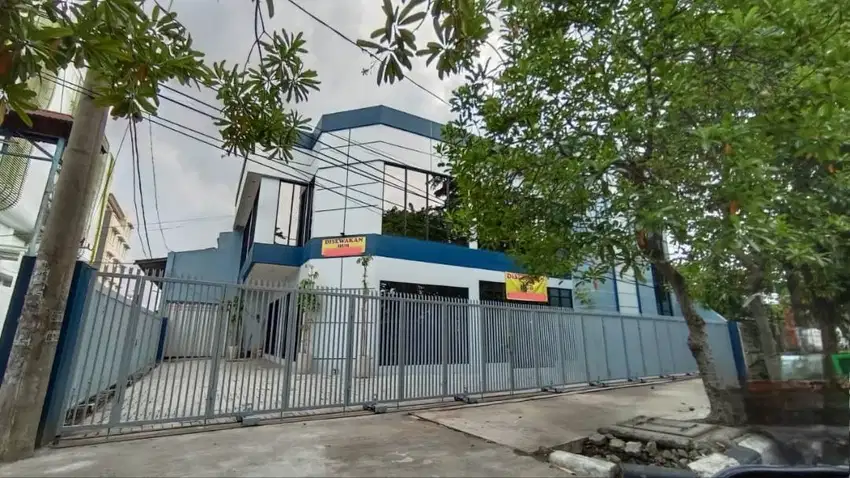 Disewakan Bangunan Komersial Nol Jalan Raya Kenjeran Siap Pakai