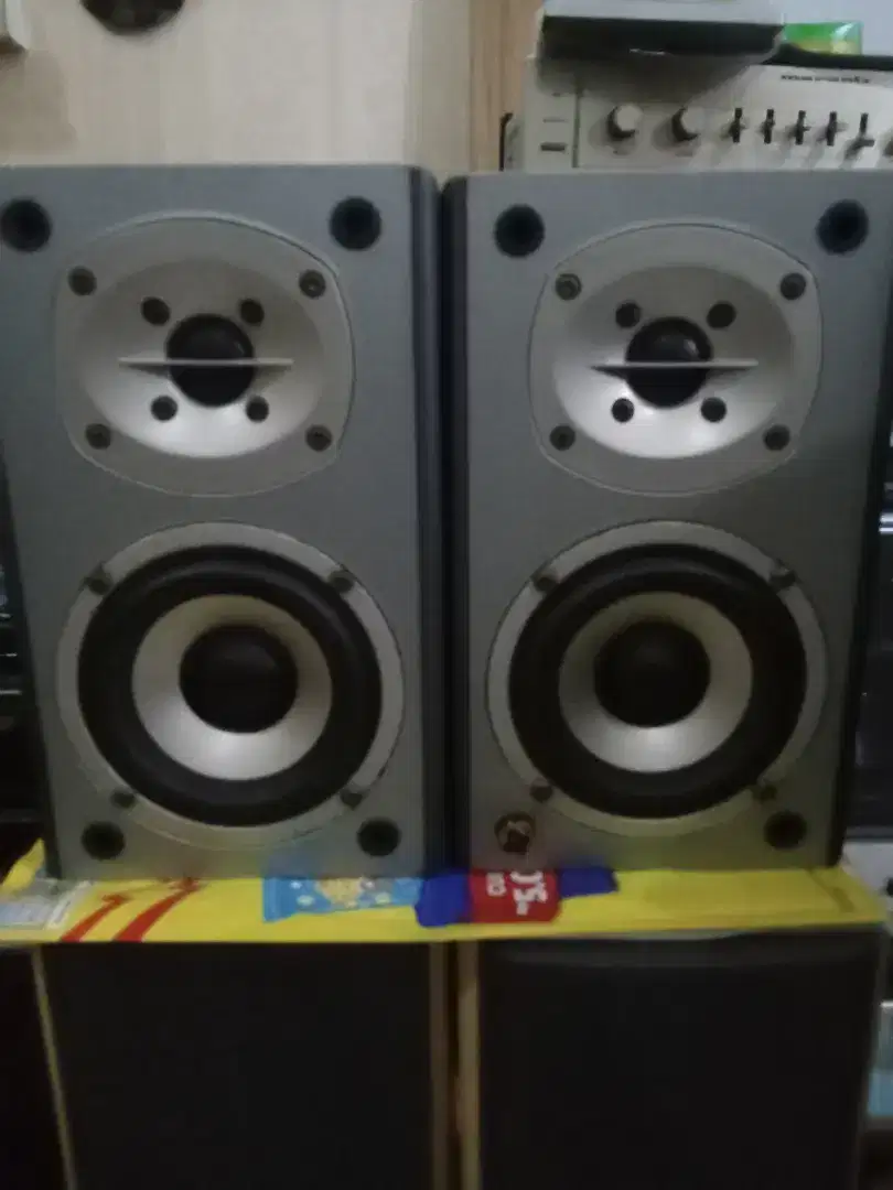 Speaker Bookshelf AOWA