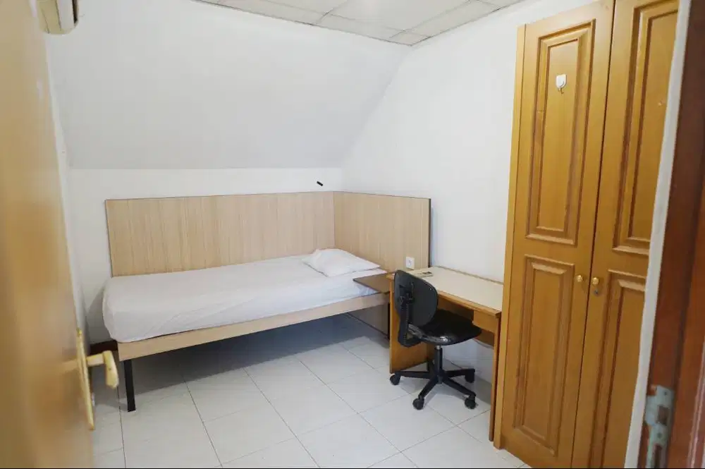 Wisma Karmel Kos Kemanggisan Jakarta Barat Strategis