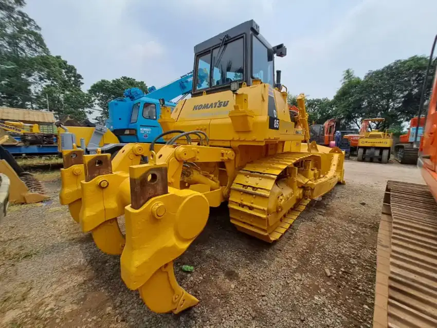 JUAL KOMATSU D85ESS-II BULL DOZER ALAT BERAT BUILT UP 2024