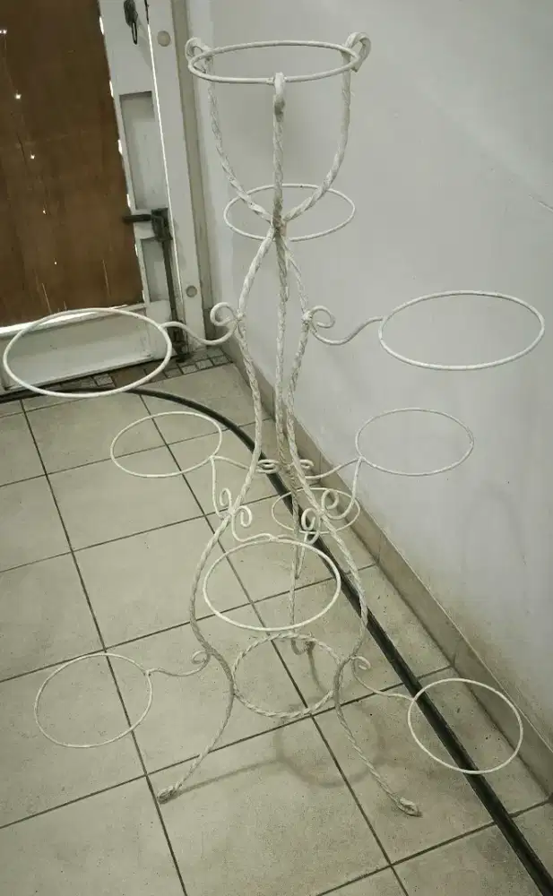 Jual Murah Rak Besi Pot Isi 11 Pot Bunga