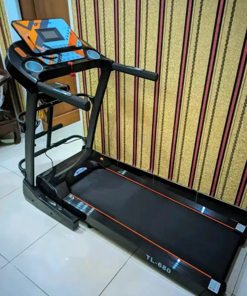 Treadmill elektrik 680-auto incline