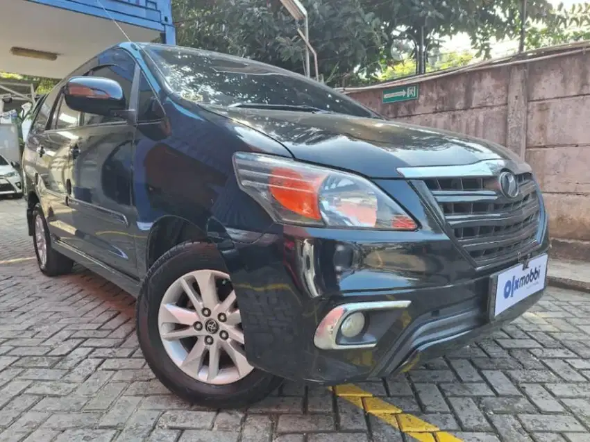 [OLX Mobbi] Toyota Kijang Innova 2.0 E Bensin-AT 2015 WYT