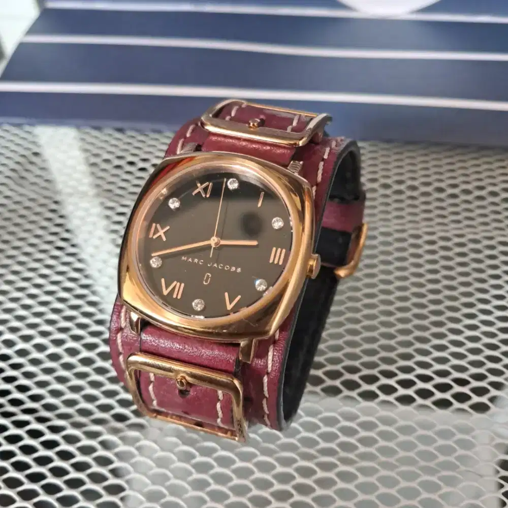Jam tangan marc jacobs original - strap kulit asli