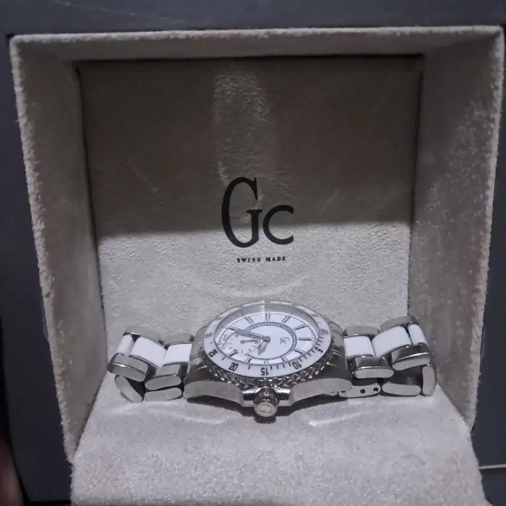 Jam tangan GC guess colection (premium dari guess) made swiss