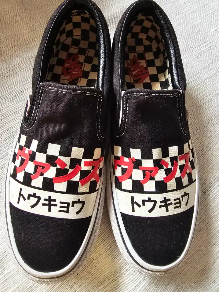 VANS preloved good condition sz 38/6/24cm