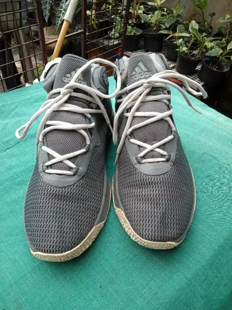 Adidas explosive bounch 2018 sz42,5