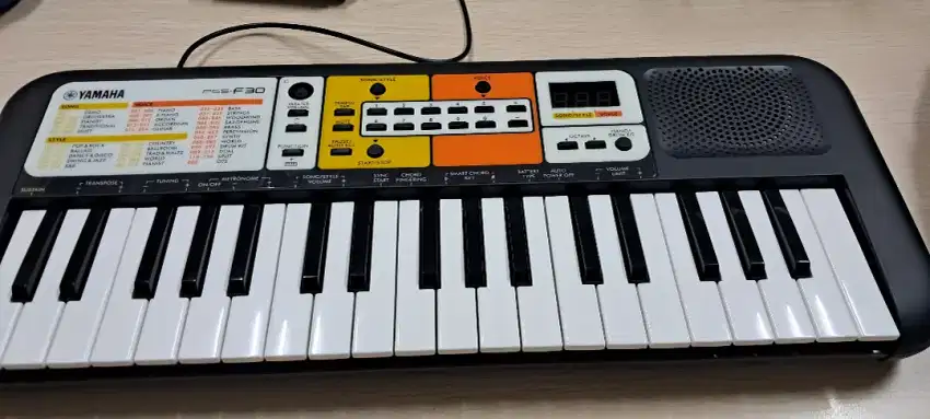 Keyboard Mini Yamaha PSS-F30