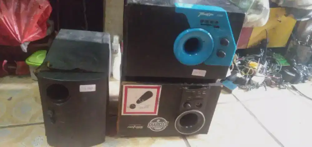 Slhkn plh slh 1 speaker aktip sub kond jdpbtak kluar suara utk yg phm