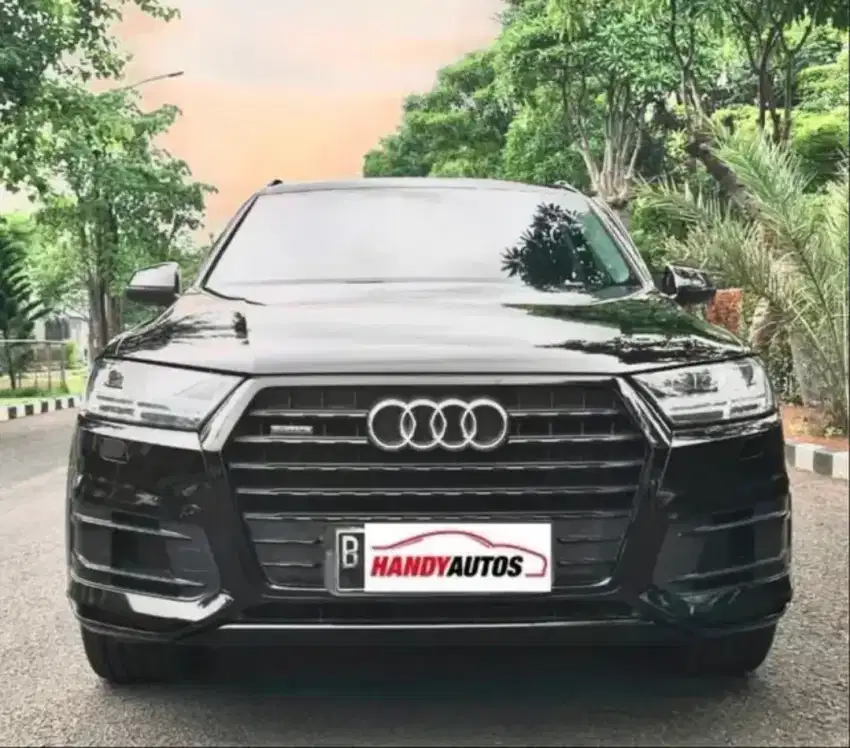 Audi Q7 TFSI Tahun 2016 Automatic Hitam