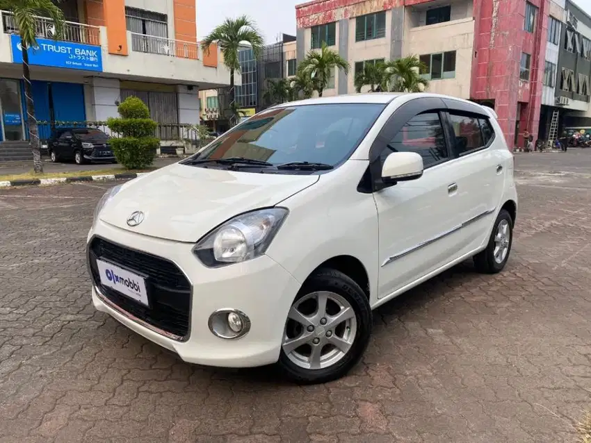 KM Rendah - Daihatsu Ayla 1.0 X Bensin-MT 2014 Putih (TIB)