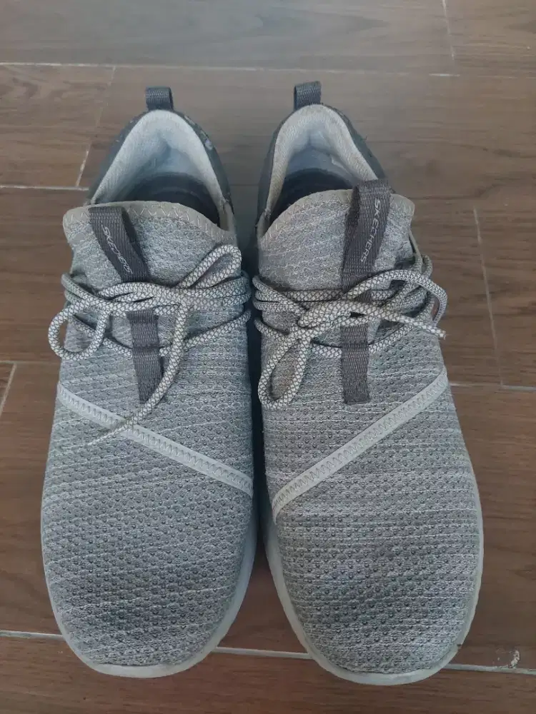 Preloved Skechers Go Walk Men's Size 42 nego