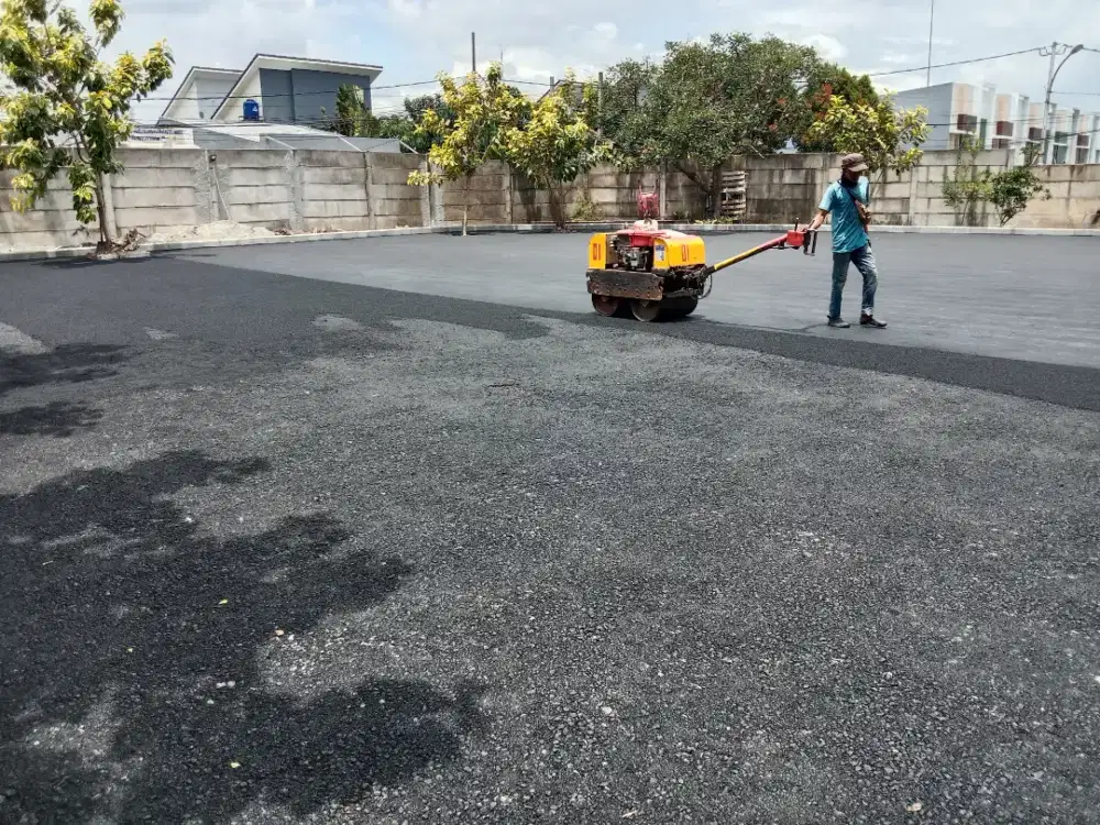 Jasa pengaspalan hotmix area celedug tangerang kota.