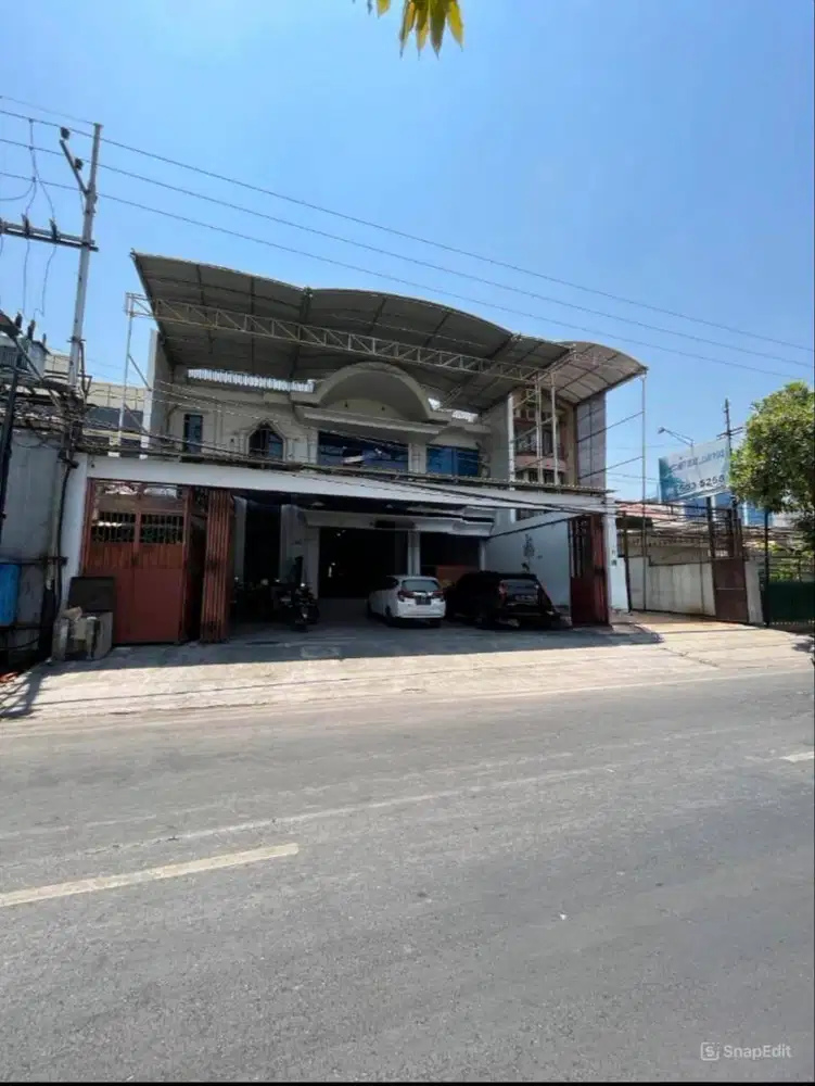 Dijual Bangunan Komersial  Jalan Raya Biliton Surabaya Pusat