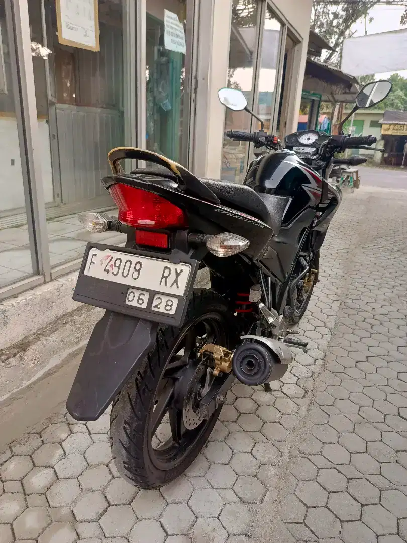 Honda CB 150r antik pajak hidup