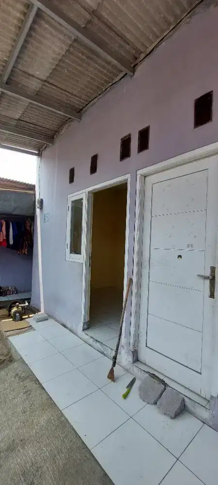 Dijual dan disewakan rumah kontrakan 3 pintu