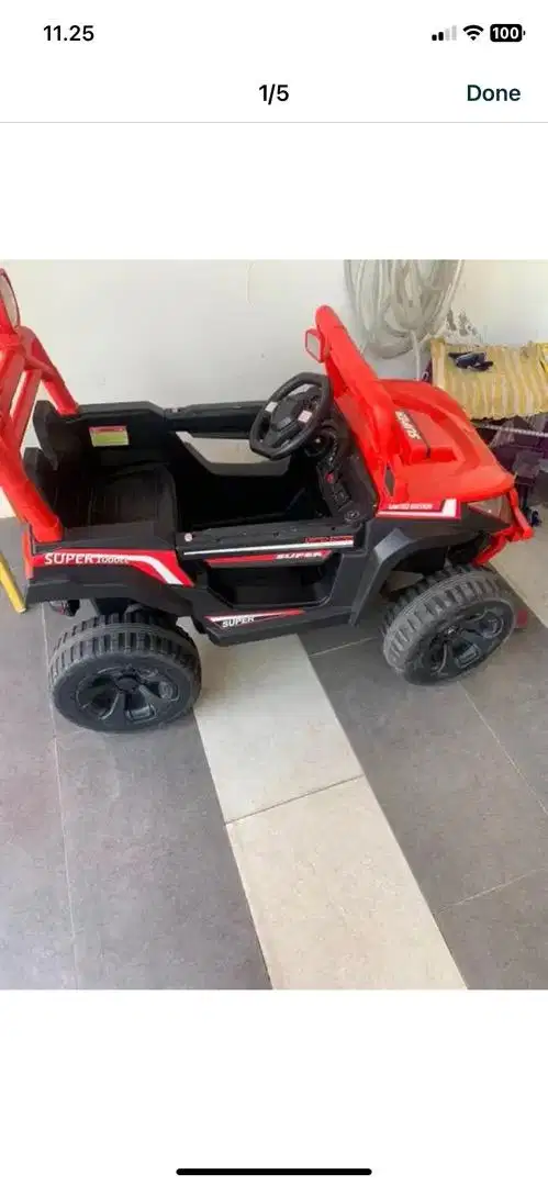 Mobil Aki Anak Warna Merah