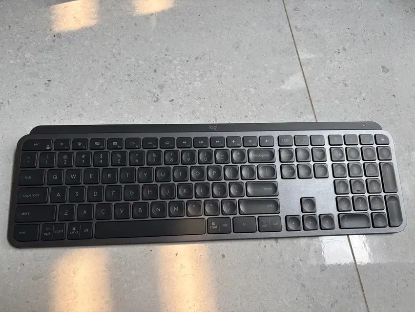 MX KEYS Logitech Keyboard