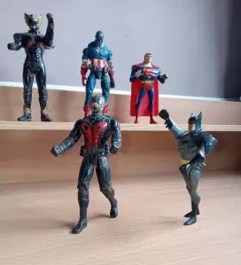 ActionFigur Marvel captain america superman batman ant man+ Bima x