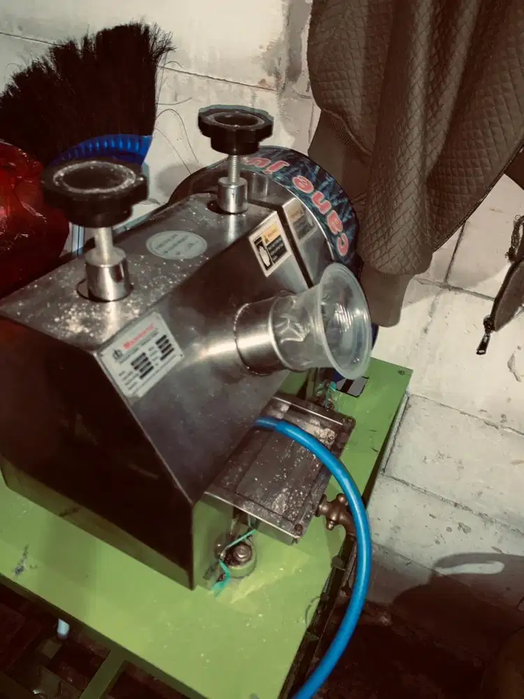 Mesin Peras Tebu untuk Es Tebu Bekas seperti baru