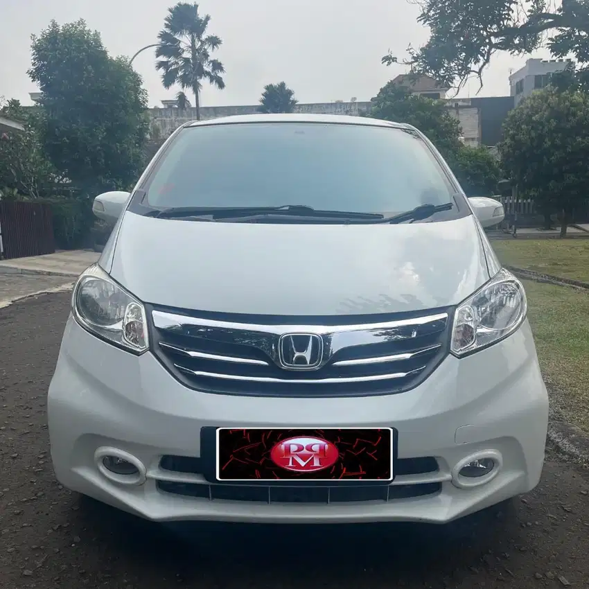 HONDA FREED 1.5 E PSD AT 2013 TERAWAT