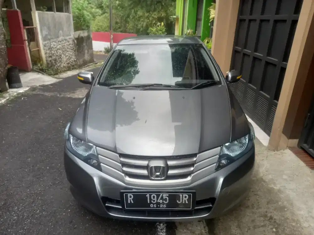 Honda CIty - All New City Abu-abu