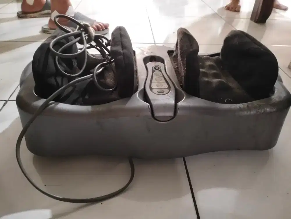 Di jual alat pijat kaki