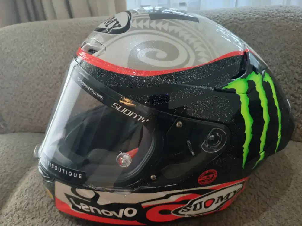 Helm KYT TT Course Repaint