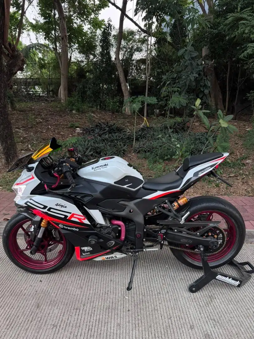 Kawasaki ninja zx25r abs 2021 low KM 1000an