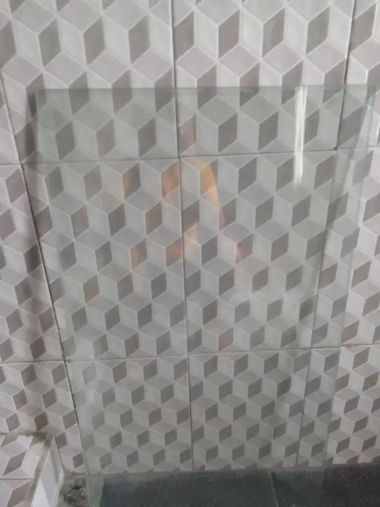 Kaca tempered buat aquarium dan kanopi