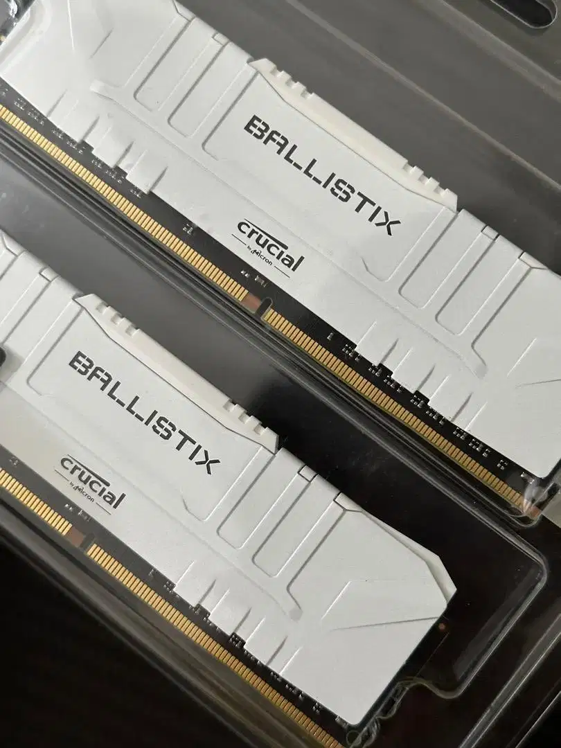 RAM Crucial Ballistix DDR4 3200Mhz 8X2 (16Gb)