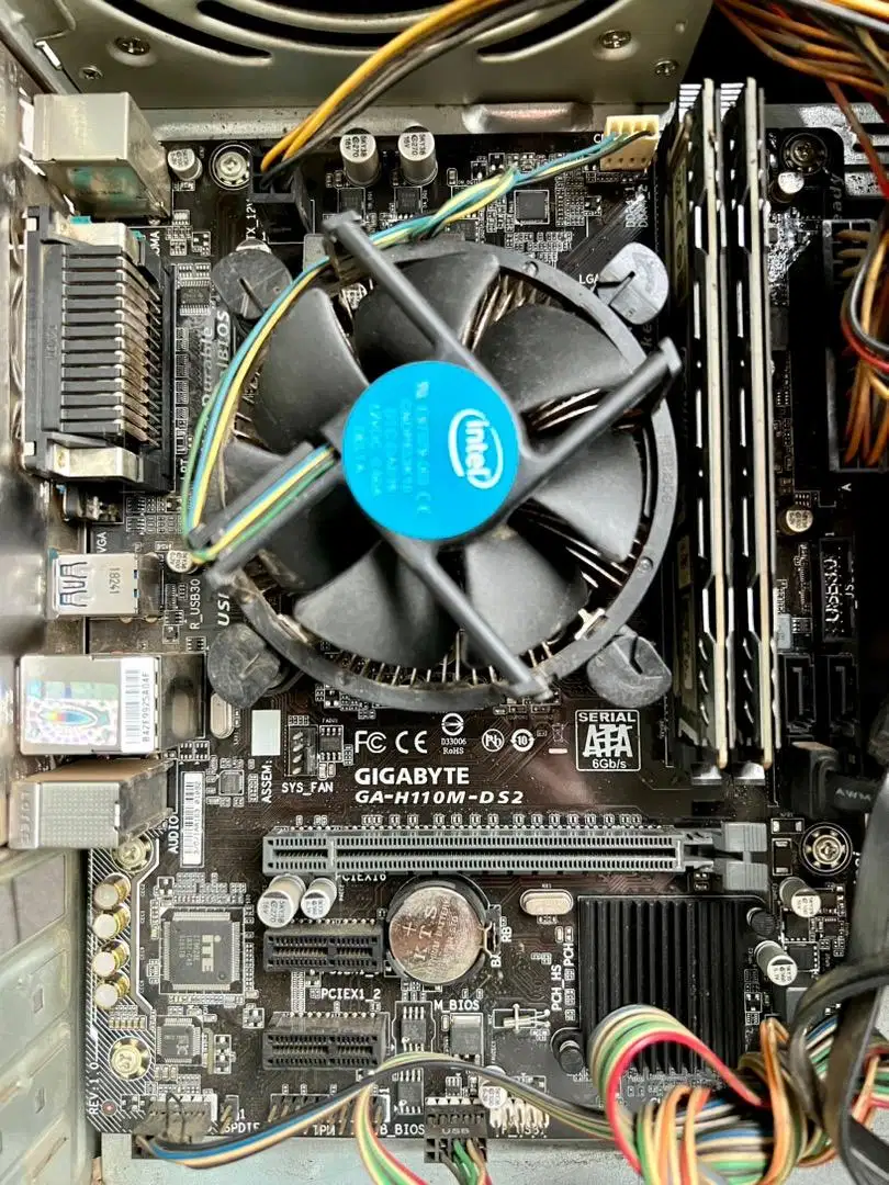 Komputer/Pc Intel G4560 RAM 8GB Mobo H110M