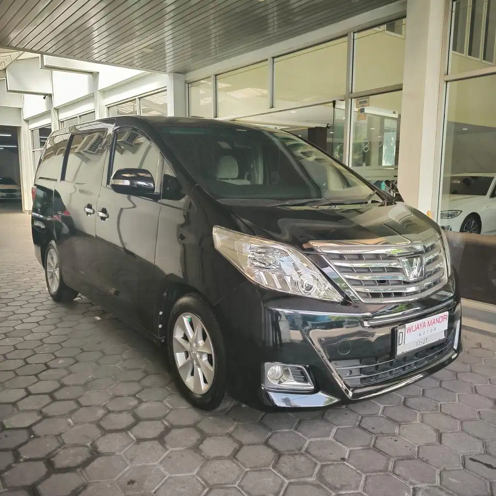 TOYOTA ALPHARD 2.4 X A/T 2014