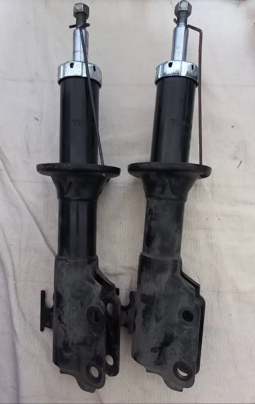 Shockbreaker Trivindo Shock Mitsubishi Mirage Depan 2012 - ON