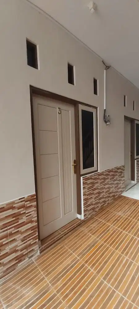 Kost karyawan/i strategis