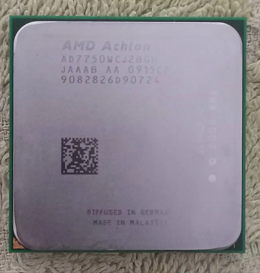 Processor Komputer PC AMD Athlon X2 7750 Socket AM2 AM2+