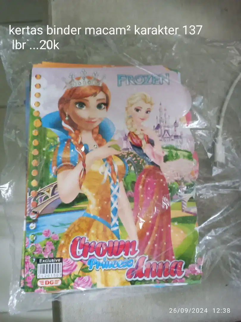 Kertas binder karakter