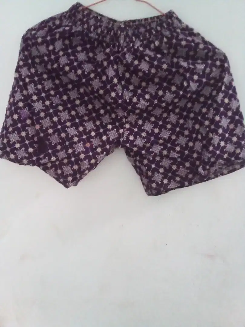 Celana pendek anak like new