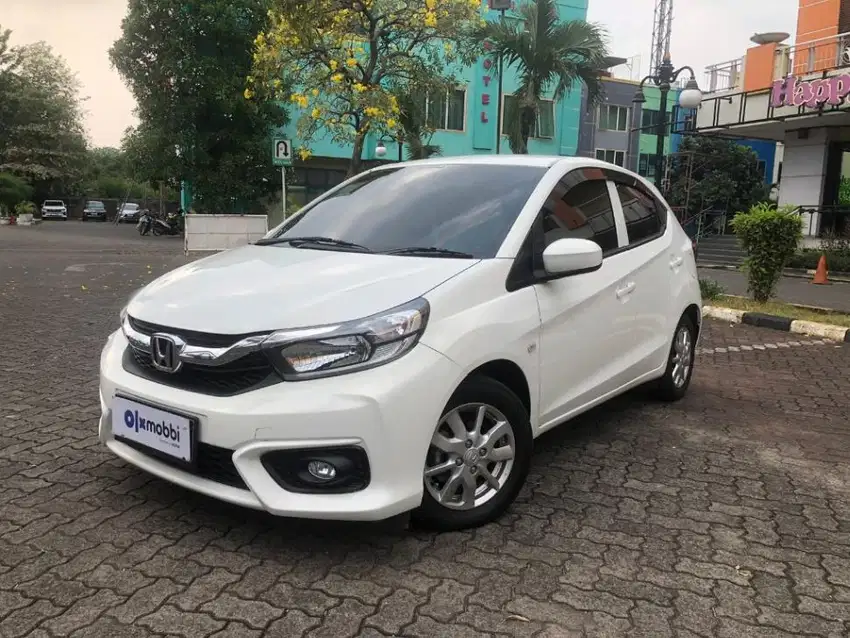 Pajak Panjang - Honda Brio Satya 1.2 E Bensin-MT 2019 Putih (AIL)